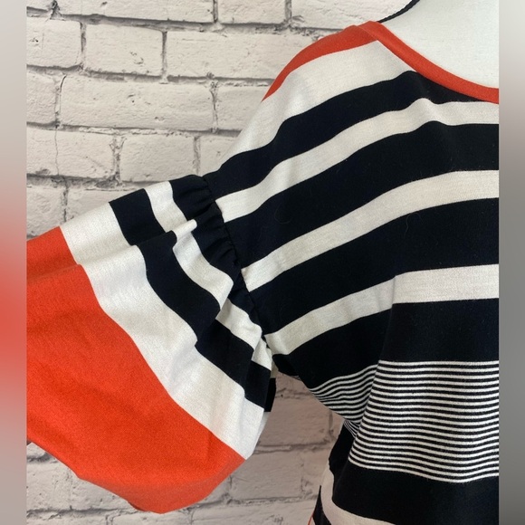 Umgee Black & White Striped a Monochromatic Color Block Puff Sleeve Dress Large - Picture 3 of 10